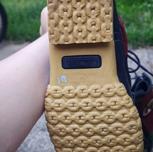 L.L. Bean Navy and Burgundy Duck Boots - Picture 6 of 6